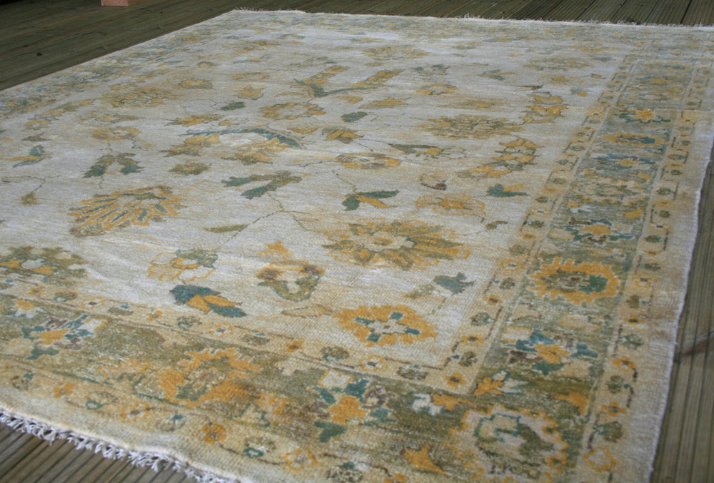 Indian Ushak Rug