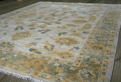 Indian Ushak Rug