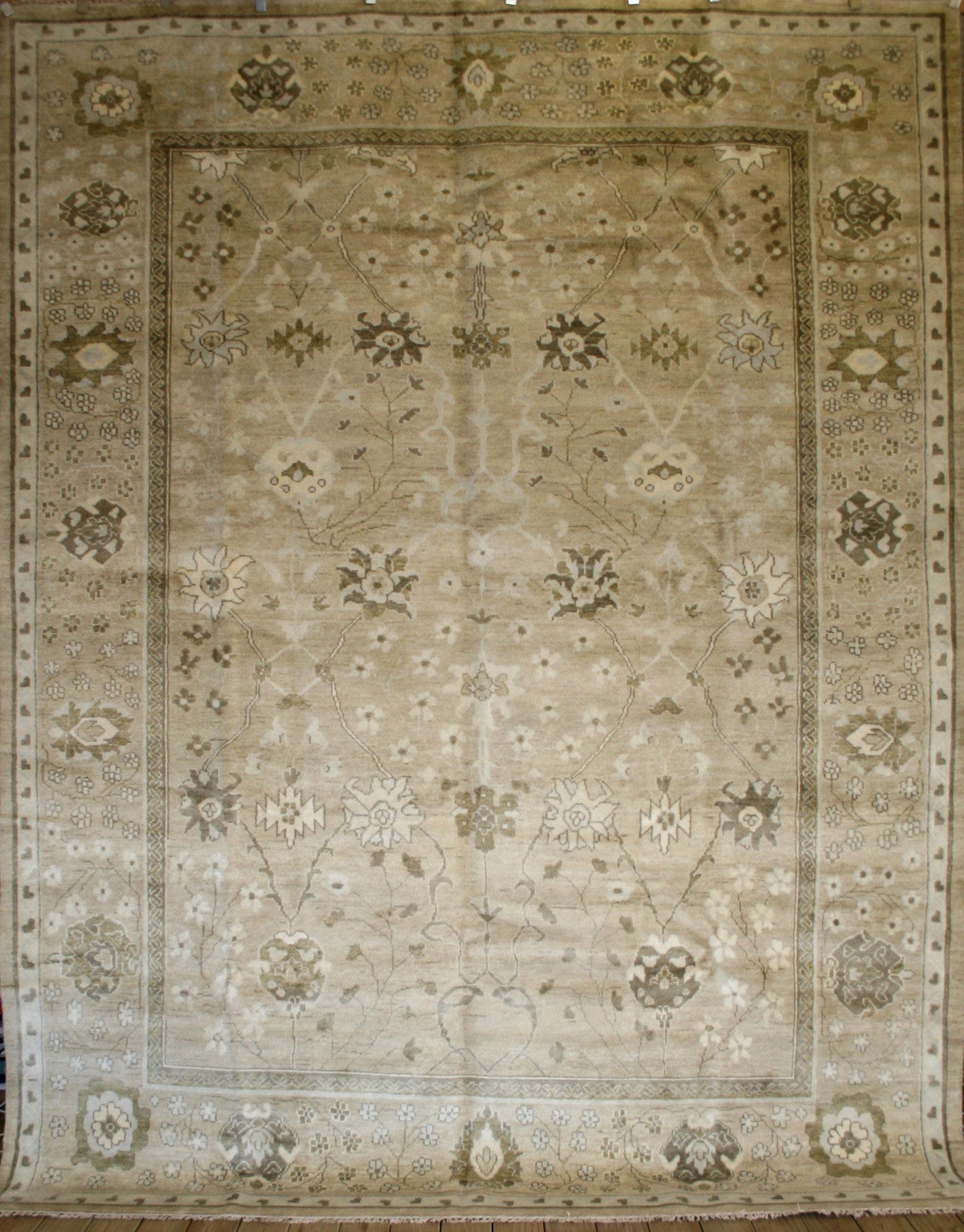 Indian Ushak Rug